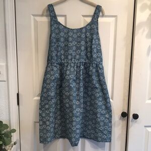 Lane Bryant brand size 16 sleeveless dress with tie in back